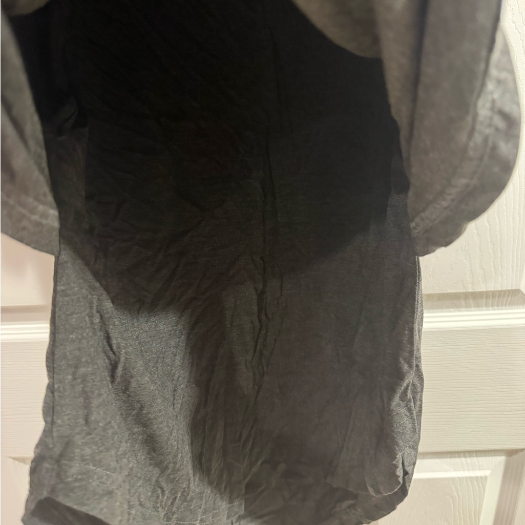 Latched Mama Charcoal V-Neck Short Sleeve Nursing Tee - Charcoal Nwt — image 4 of 4